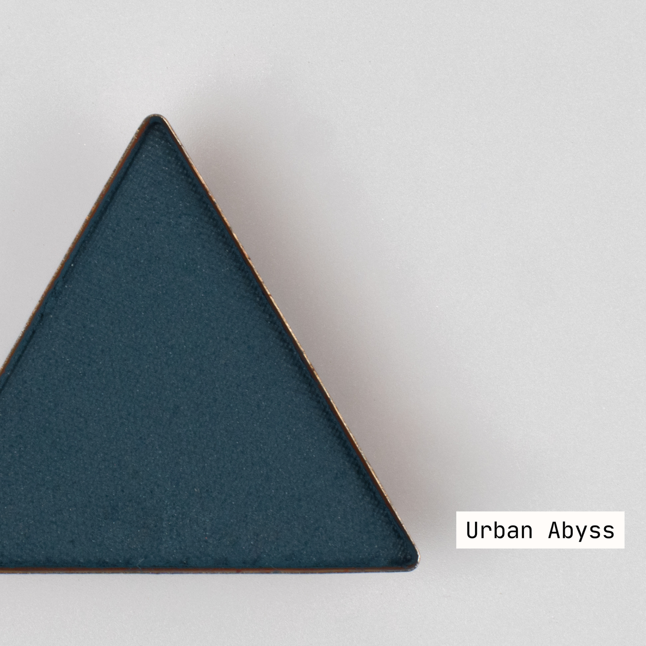 Aura Melt "Cyber" Refill Pan // Urban Abyss